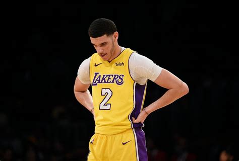It S Time For The Lakers To Shut Down Lonzo Ball