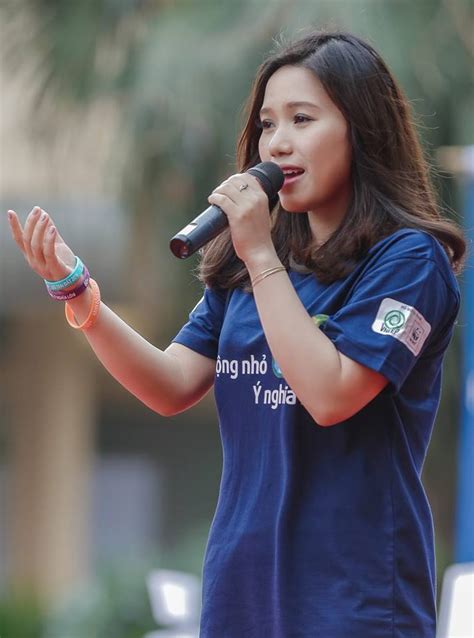 ►đăng ký kênh để xem nhiều. Tiểu sử ca sĩ Thùy Chi