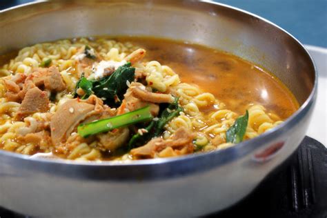 Korean Food Ramyeon