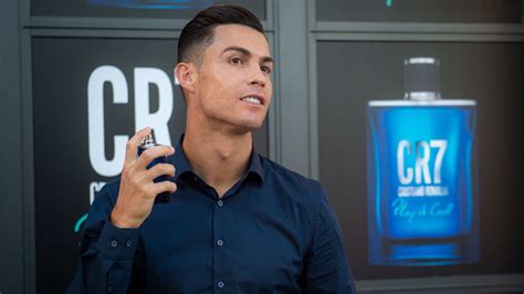 Deze heren parfum van cristiano ronaldo uit de lijn cr7 heeft een inhoud van 30 milliliter. Cristiano Ronaldo releases his new fragrance | MARCA in ...