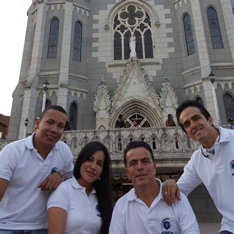 Aníbal gaviria correa (medellín, 16 de enero de 1966) es un político colombiano. La única vacuna hoy es la... - Camilo Correa Alvarez