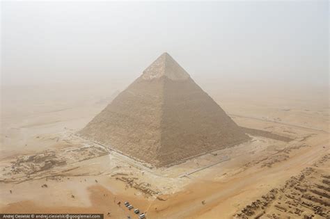 Urban Adventurer Makes A Daring And Illegal Climb To The Top Of The Great Pyramid In El Giza Egypt