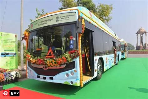 India Flags Off First Green Hydrogen Fuel Cell Bus Marking A Milestone