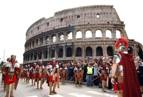 Información general del coliseo de roma, datos históricos, horarios de visita, detalles de contacto, galería de fotos, comentarios y más. Como Dibujar El Coliseo Romano Para Niños - Hábitos de Niños