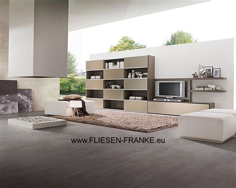 Meisterbetrieb für putz, stuck, trockenbau, fliesen und naturstein verlegung. FLIESEN-FRANKE - Home