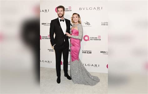 Miley Cyrus Sends Liam Hemsworth Nsfw Message For Valentine S Day