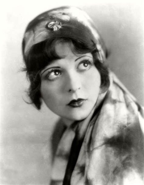 Pin By Daniel Ponder On Classic Beauty Clara Bow Silent Film