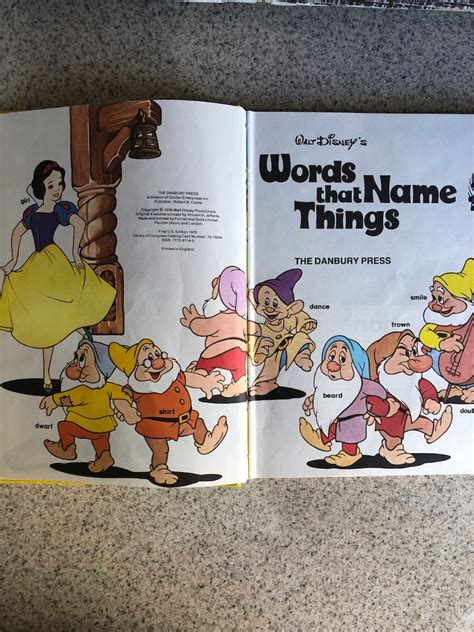 Vintage 1976 Walt Disneys Words That Name Things Etsy