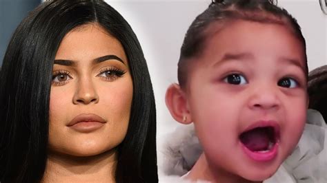 Stormi Sings Rise And Shine With Kylie Jenner In New Video Youtube