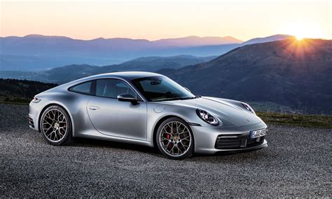 New Porsche 911 Debuts At La Auto Show This Week