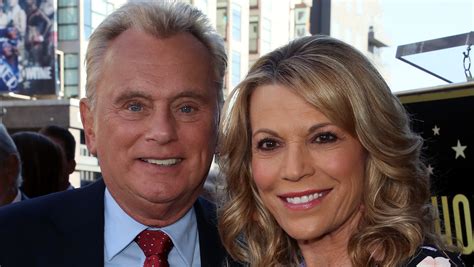 The Real Reason Pat Sajak And Vanna White Never Dated