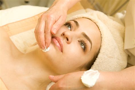 Best Spa Facials For Your Skin Type Sheknows