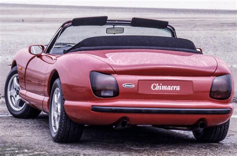 The tvr chimaera 400 has the rover v8 in 3950cc, 240bhp form already it's clear that the chimaera is the consummate open gt. TVR Chimaera - ein Kurzportrait | TVR Car Club Deutschland