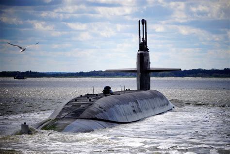 Submarines May Become Motherships For Drones The National Interest