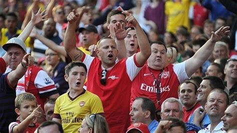 Arsenal Fans Urged To Back Players After European Debacle Eurosport