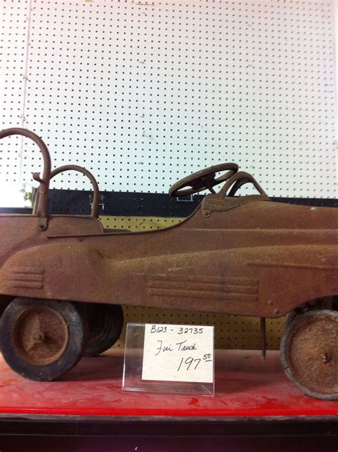 Rusty Antique Peddle Fire Truck At Jesse James Antique Mall Fire