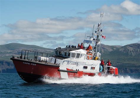 Worlds Coast Guards Canadian Coast Guard Patrols Worlds Longest