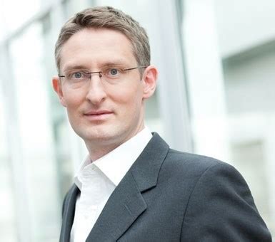 Mittlerweile wertet die fürstlich castell'sche bank täglich automatisch 196 für sie relevante keywords mit meltwater aus. Fürstlich Castell'sche Bank: Vermögensverwaltung und ...