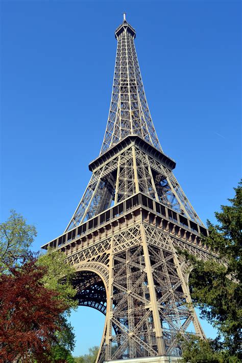 10 Interesting Things You Did Not Know About The Eiffel Tower