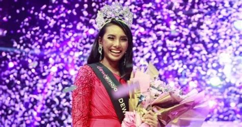 Malam finale dewi remaja 2019 tahniah diucapkan kepada kesemua. Video Mirip Haneesya Hanee Minum Di Kelab Malam Tersebar ...