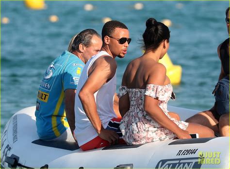 Stephen Curry And Wife Ayesha Relax On St Tropez Vacation Photo 3721803