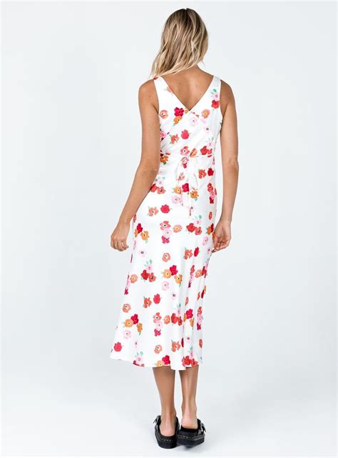 Princess Polly Aus Nellie Maxi Dress White Floral In Spring