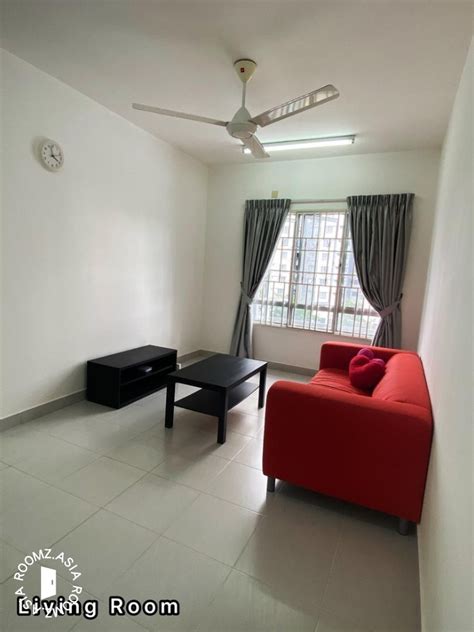 Setia alam pasar malam is very famous of their street food, fruits, vegetables and clothes. House for rent at Seri Intan Apartment, Setia Alam - Roomz ...