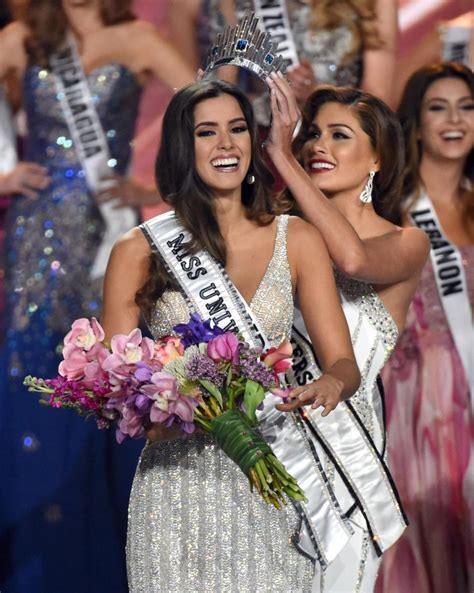 Colombian Paulina Vega Crowned Miss Universe Ny Daily News