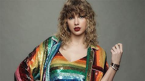 Taylor Swift Resmi Rilis Album ‘reputation