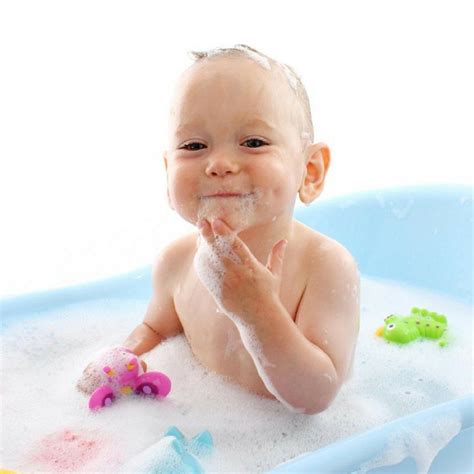 Heres How To Keep Your Baby Safe During Bath Time Peach And Pumpkins