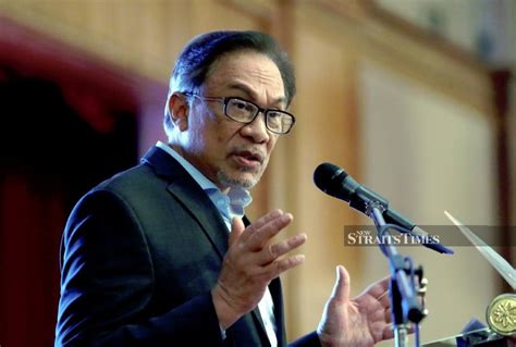 The following is a list of the pakistani people sorted by order of their declared or estimated wealth by pakistani rupee (pkr). Anwar declares RM10.7 million in assets to MACC | New ...