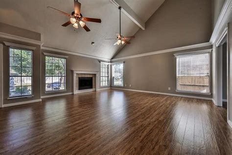 Engaging black and white living room furniture. Installing crown molding on a vaulted ceiling | Vaulted ...