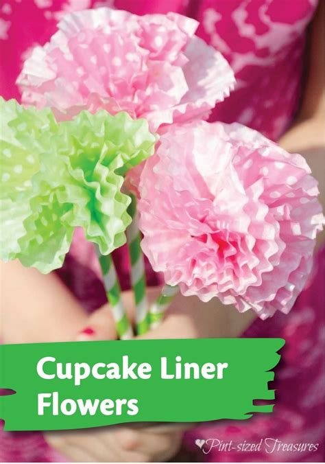 These cupcake liner flowers are so sweet and a great for a flower theme too! DIY Paper Flowers From Cupcake Liners | Paper flowers diy ...
