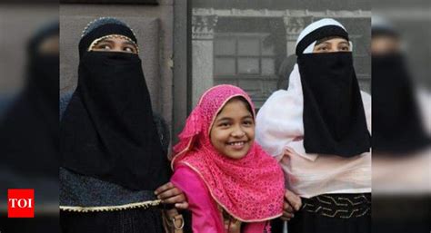 Muslim Women Welcome Govt S Triple Talaq Stand Times Of India