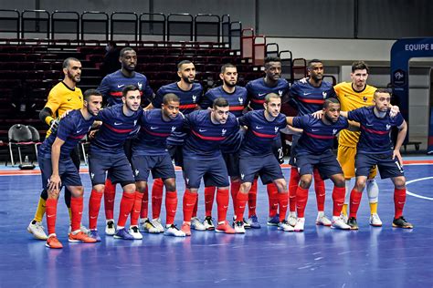 Futsal Et Handball Le Haut Niveau Saffronte Au Palais Des Sports