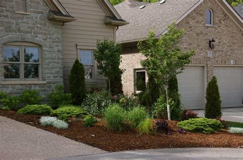 Small front garden ideas with parking can also make your. Idea for no-mow landscape in front of property. | Small ...