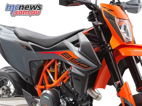 The following is a press release from ktm… 2021 ktm 690 smc r. 2021 KTM 690 Enduro R & 690 SMC R break cover | Motorcycle ...