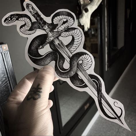 FLESHER Sur Instagram Serpent Et Poignard Pour Demain Pour