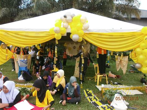 Hadir dengan warna hijau tua dan hijau muda. makan angin: Hari Sukan sekolah 5 julai 2013