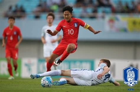 신도들을 모아 노동과 복종을 강요하고 세뇌해 상습적인 성폭행을 한 70대가 항소심에서도 중형을 선고받았다. 이승우 키 몇일까? : 네이버 블로그