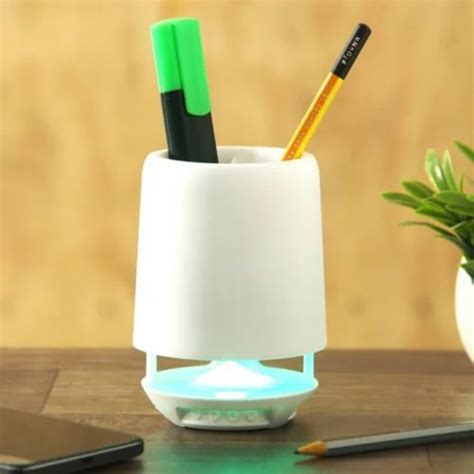 Multicolor White Pen Stand Bluetooth Portable Speaker At Rs 250 In Mumbai