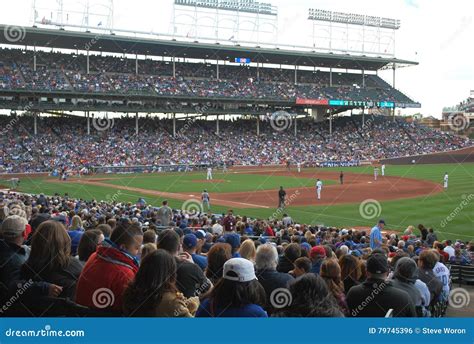 Chicago Cubs Wrigley Field Baseball Diamond Chicago Il Editorial Photo