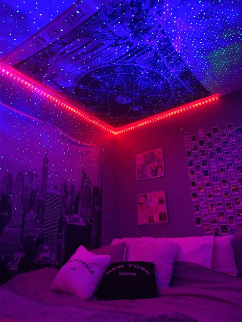 Aesthetic Bedroom Ideas Small Spaces Vintage In 2020 Neon Room Room