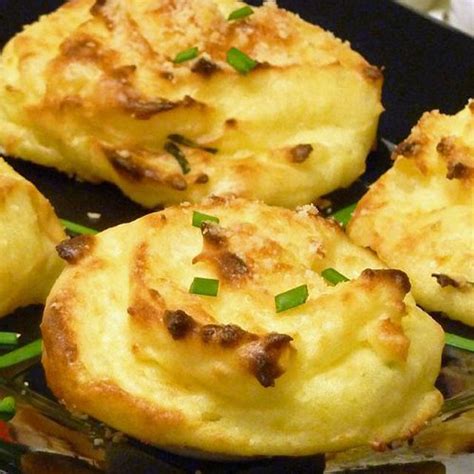 Onion Cheese Mashed Potato Puffs Recipe
