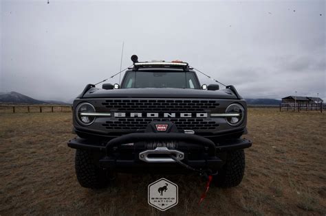 Maximum towing capacity is up to 2,200 lbs. PRODUCTION GRILLE DESIGN FOR 2021 WILDTRAK FORD BRONCO ...