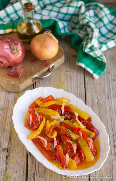 Maybe you would like to learn more about one of these? PEPERONI CON CIPOLLA IN PADELLA | Anna Creazioni in Cucina