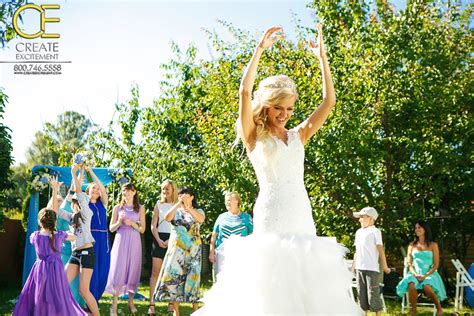 Incorporating the bouquet toss in your wedding reception seems like such a fun way to end the ceremony. 11 Songs to Play When Tossing the Wedding Bouquet - Create ...