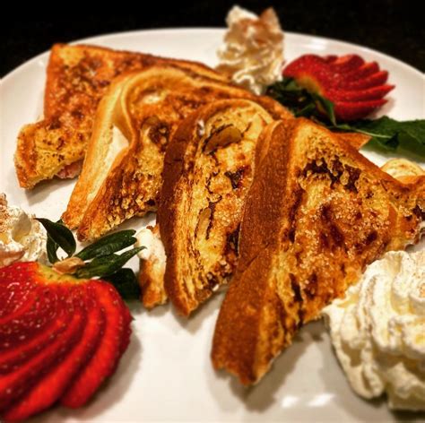 David Willis On Instagram “creme Brûlée French Toast Stuffed With Maple Syrup Cream Cheese