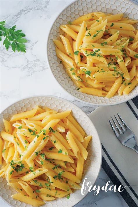 Copycat mac and cheese recipes from your favorite restaurant chains. Outback Steakhouse Mac & Cheese | Recipe | Pasta side ...