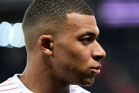 Sebelumnya, psg dan as monaco juga telah saling berhadapan pada. Journalist Confirms That PSG May Not Sell Mbappé to Real ...